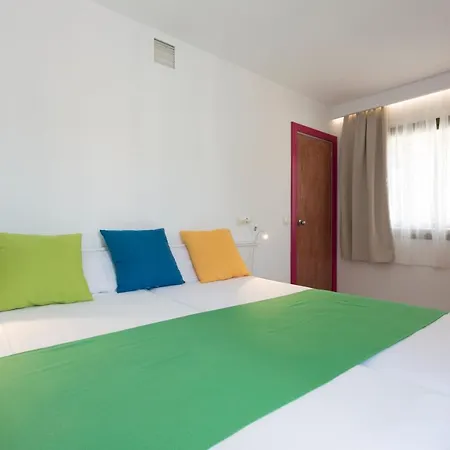 Cala Guya Aparthotel *